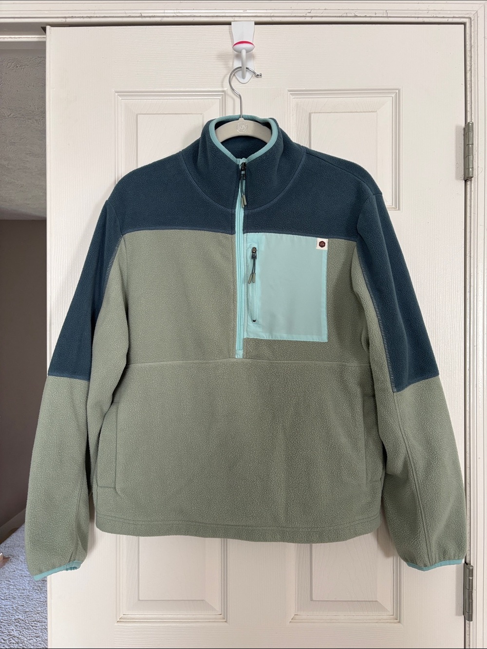 Colorblock Quarter-Zip Fleece Pullover in Sage and Teal